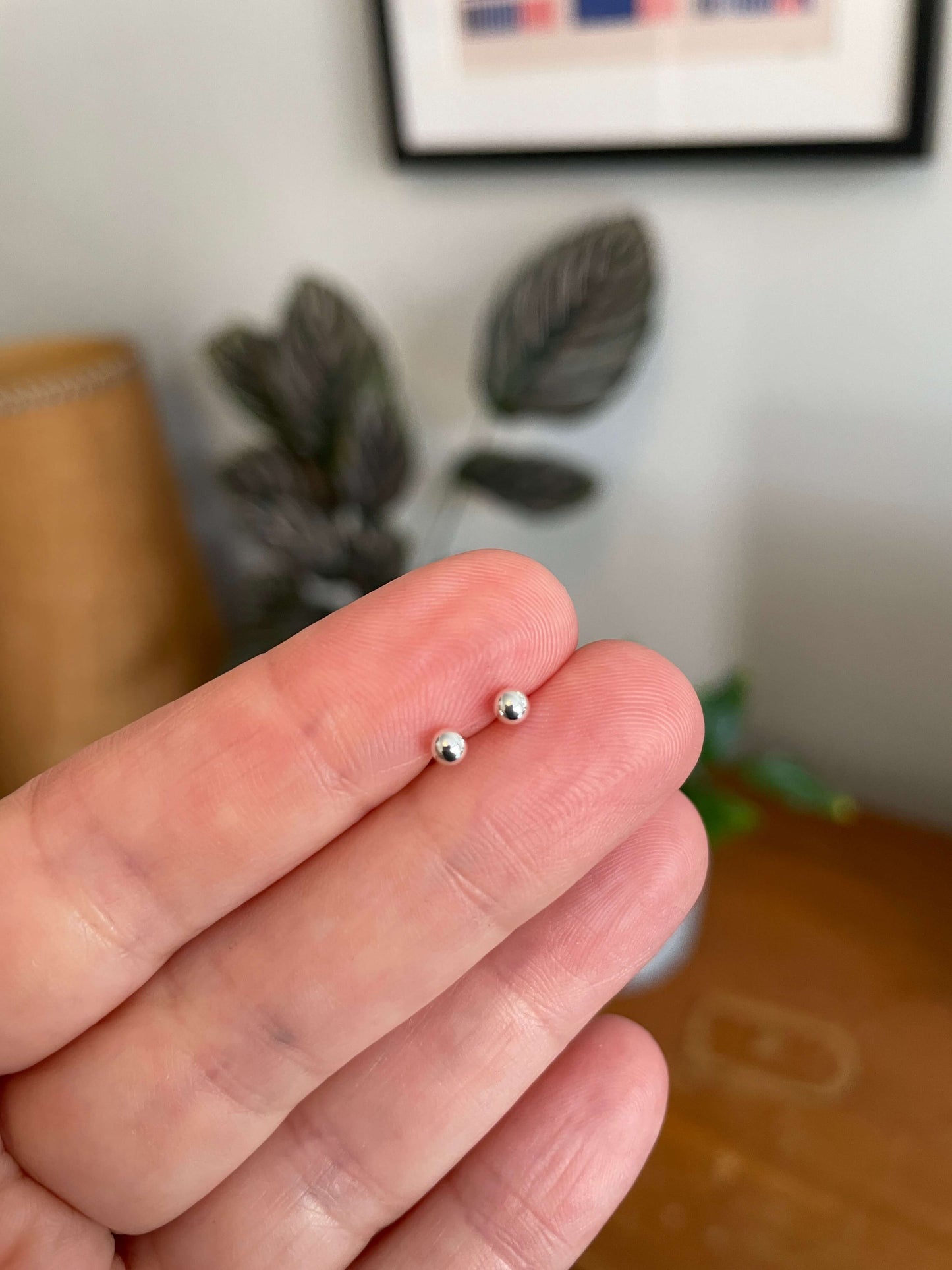 Silver minimal ball studs